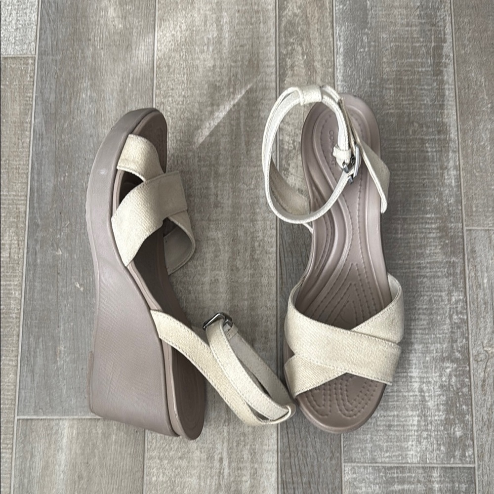 Crocs Women's Cream Wedge Sandals